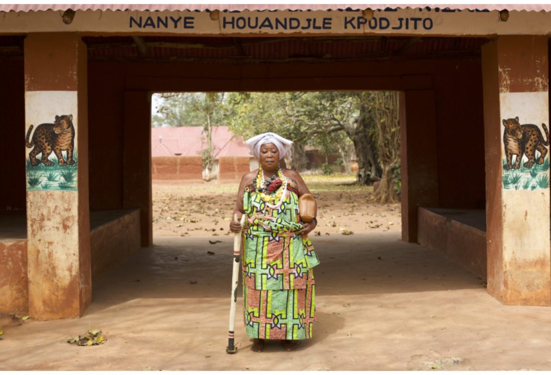 Nayé Houndjè Kpojito, Reine-mère, Abomey, Bénin, 2016 : © Jennifer Lorin
